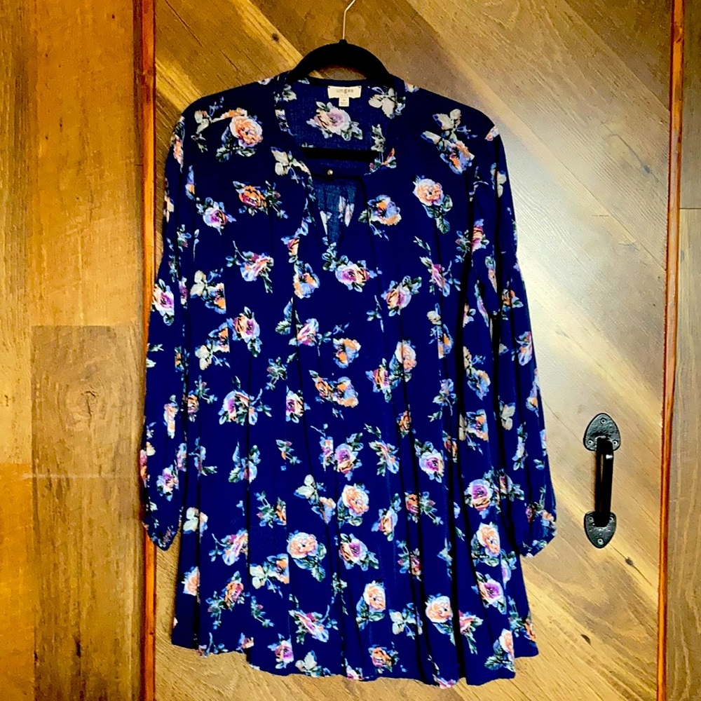 Umgee Floral Top M